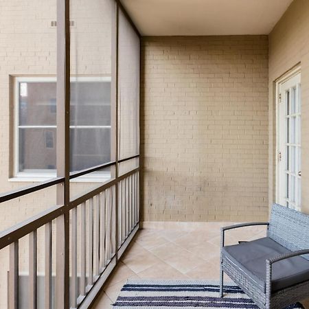 Rare 2 Bed 2 Bath Downtown Condo Near Aquarium Атланта Экстерьер фото
